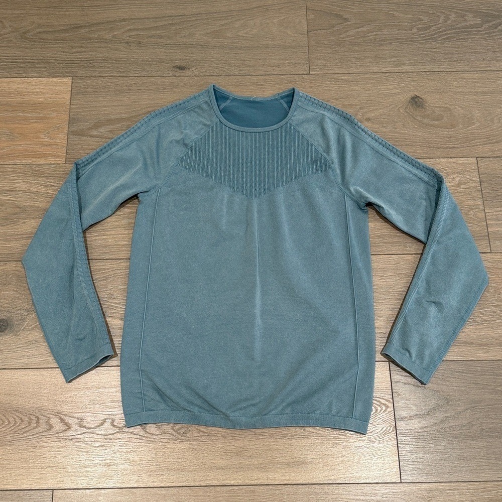 Fabletics Washed Arctic Wave Sync Seamless Long S… - image 2